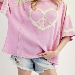 Easel Pink Waffle Knit Top with Heart Peace Sign sz 1x